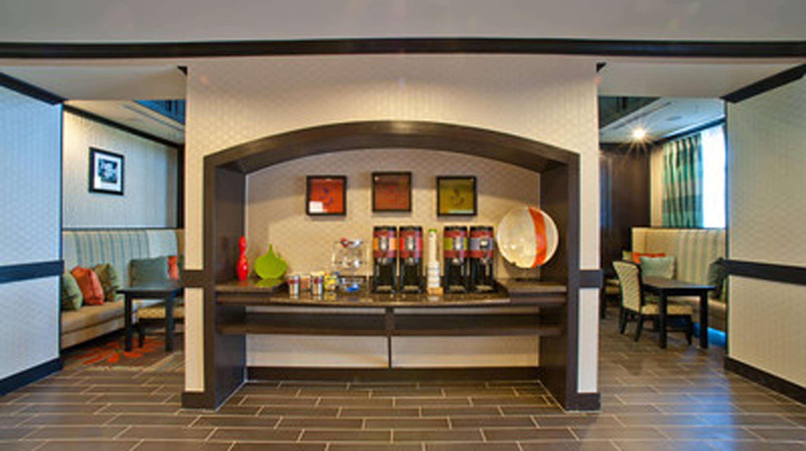 Hampton Inn&suites