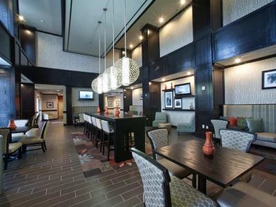 Hampton Inn&suites